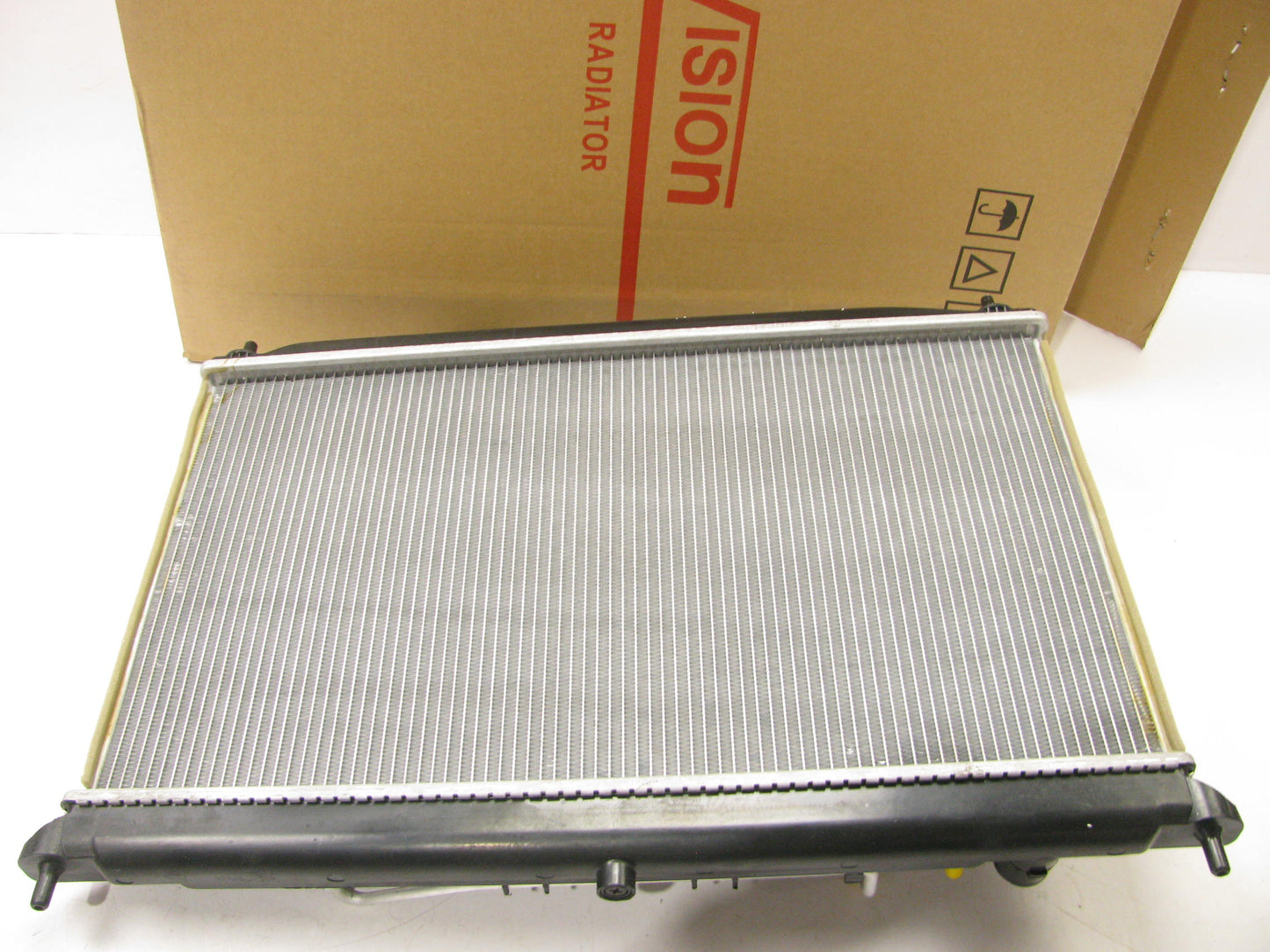 Vision 2820 Radiator For 2006-2007 Kia Rio - MANUAL TRANSMISSION