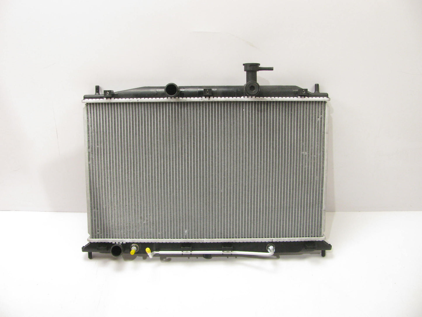 Vision 2820 Radiator For 2006-2007 Kia Rio - MANUAL TRANSMISSION