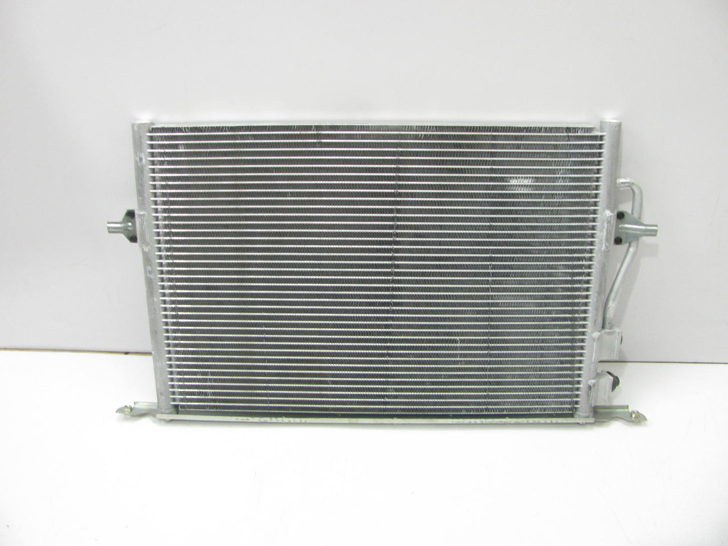 Vision 4766P A/C Condenser For 1997-2000 Ford Contour, 1998-2000 Mystique