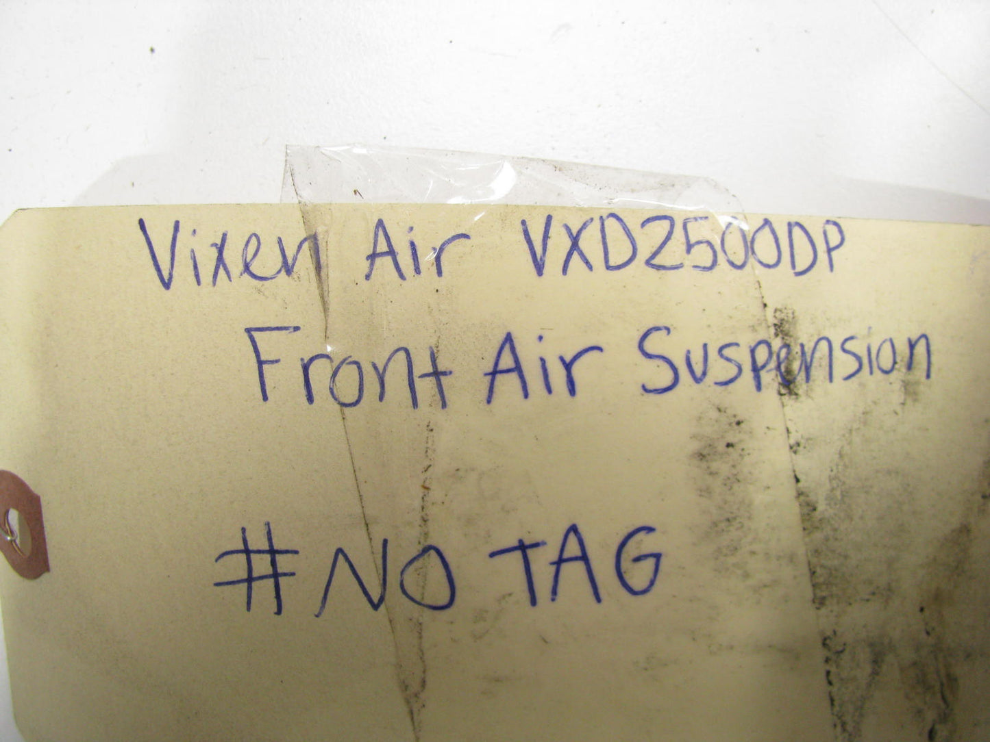 (2) Vixen Air VXD2500DP Air Springs  ½'' NPT Single Air Port,