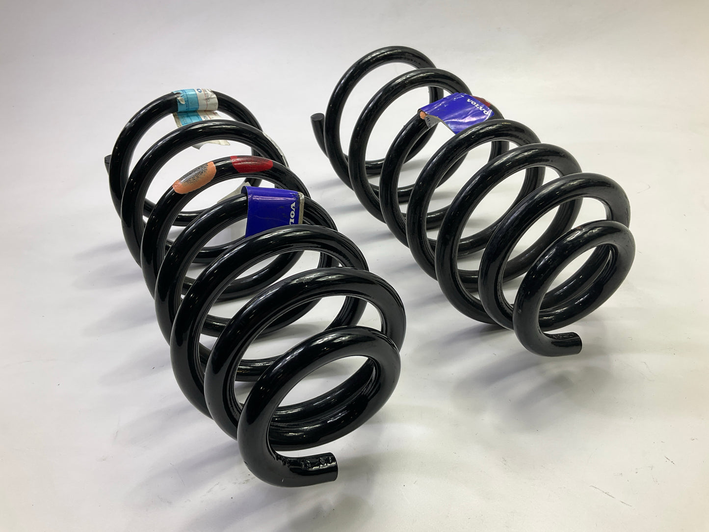 (2) NEW OEM Volvo 30645321 Rear Coil Springs - 2005-2007 Volvo S60 AWD