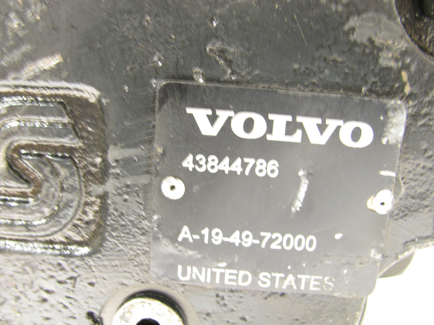 USED CORE - Volvo 43844786 Hydraulic Axle Motor Pump For SD116DX, SD116F