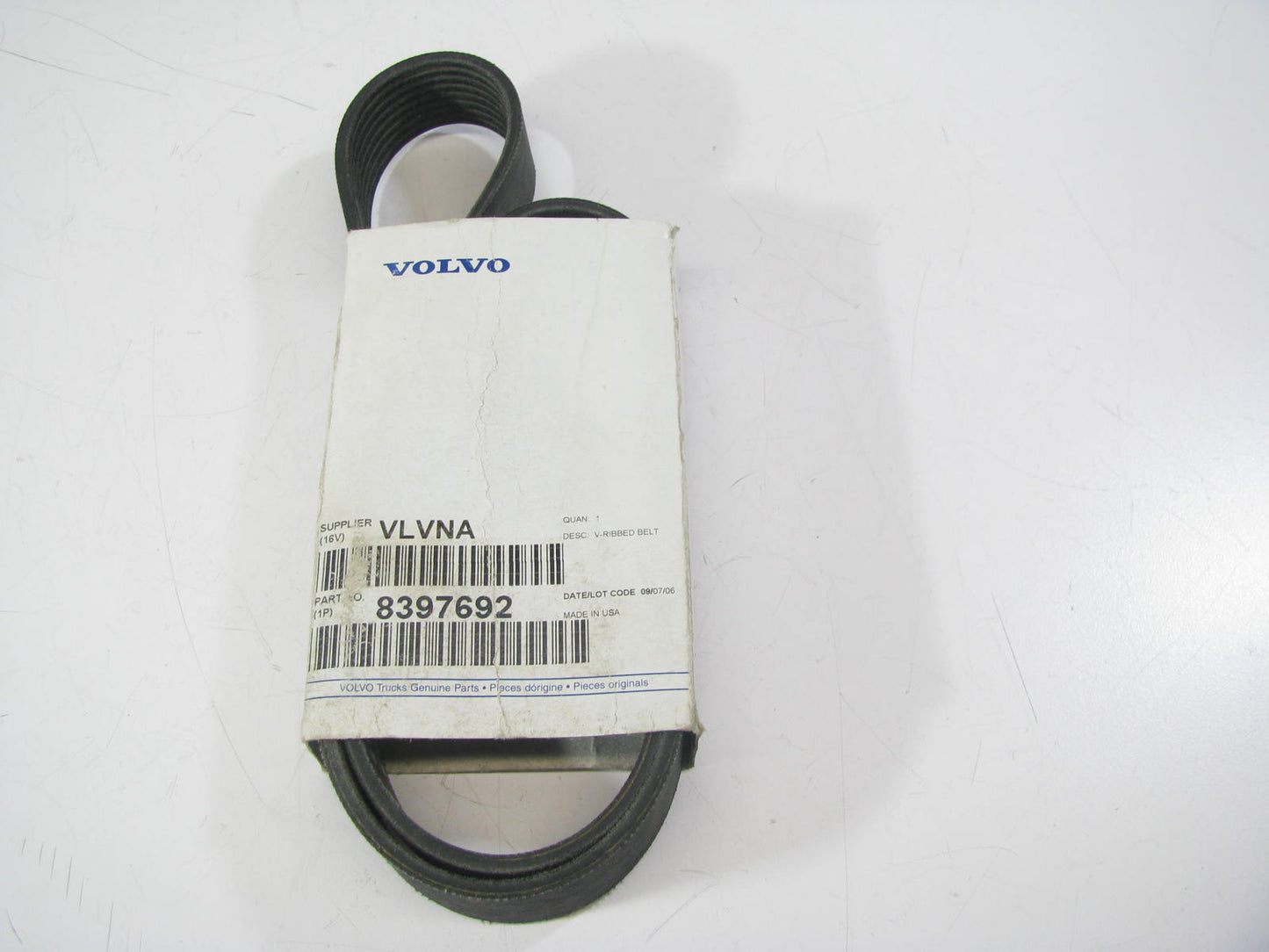 NEW - OEM Volvo 8397692 Serpentine Belt