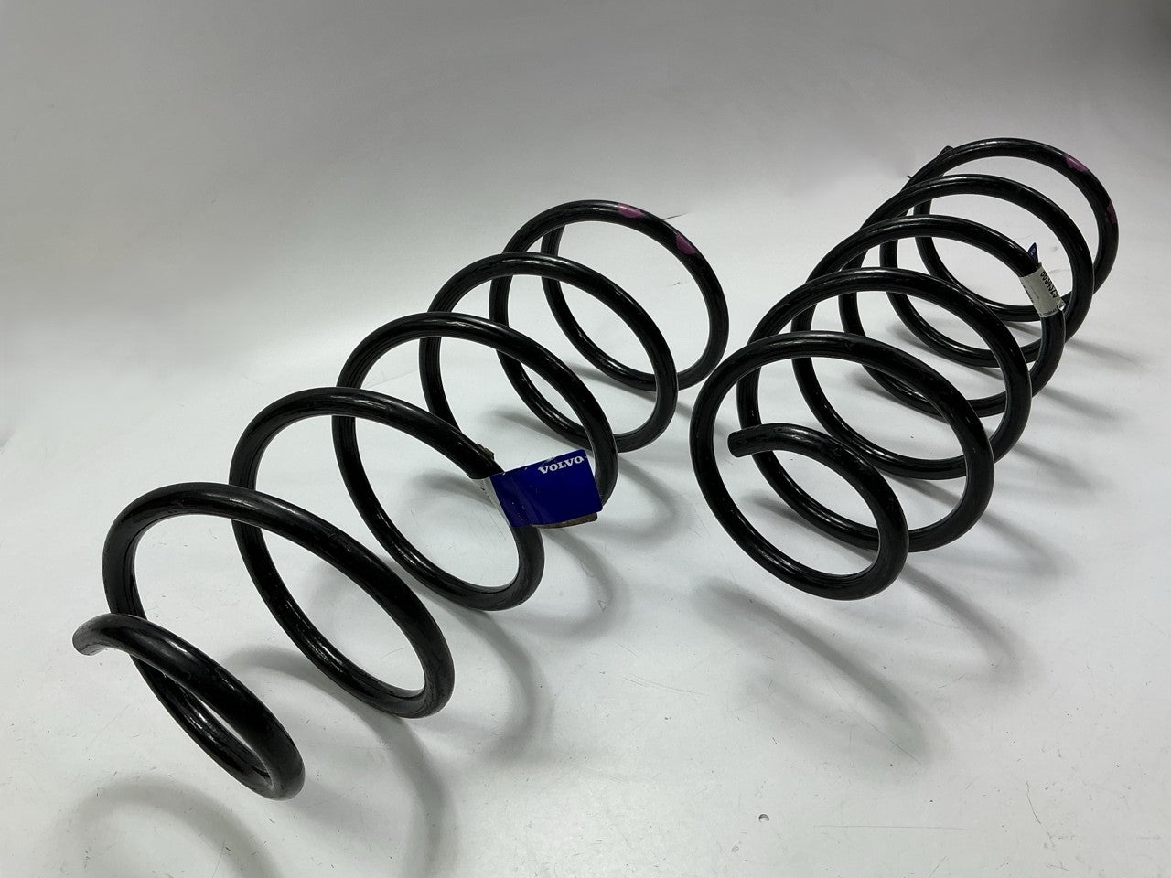 (2) NEW OEM Volvo 8634329 Front Coil Springs