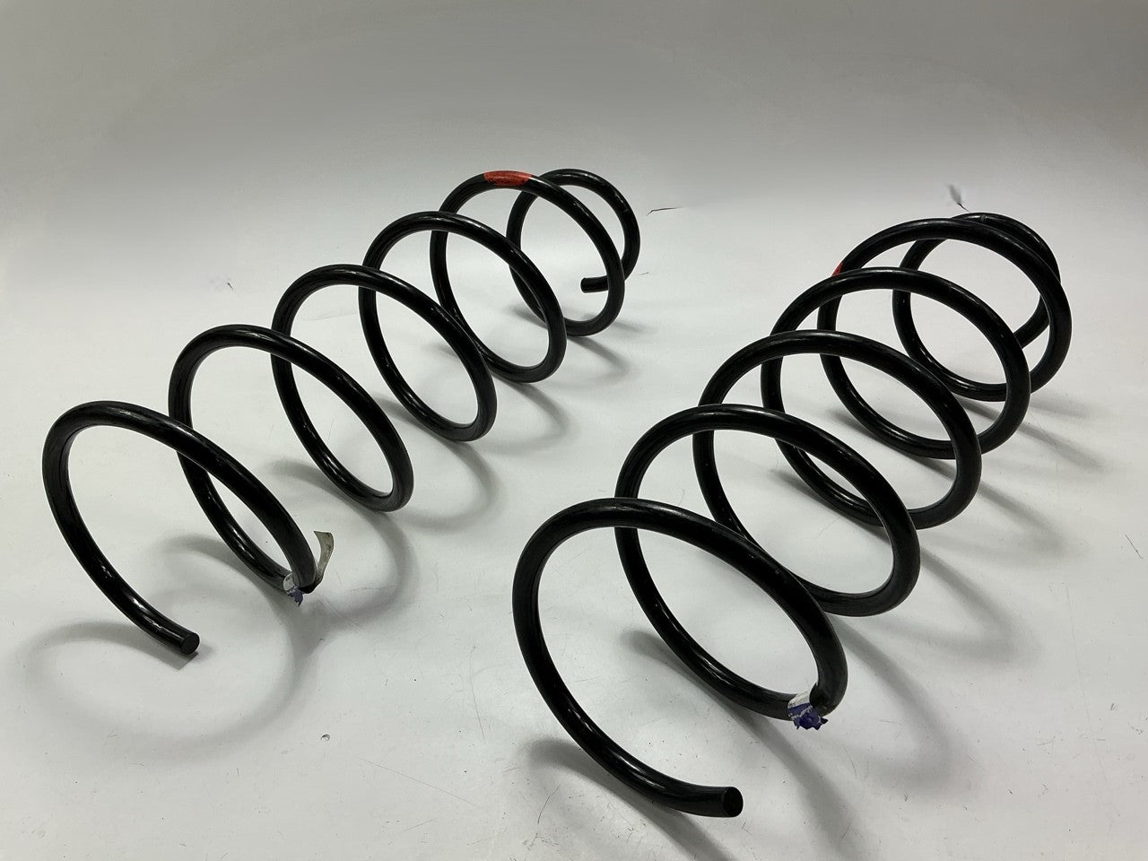 (2) NEW OEM Volvo 8634378 Front Coil Springs