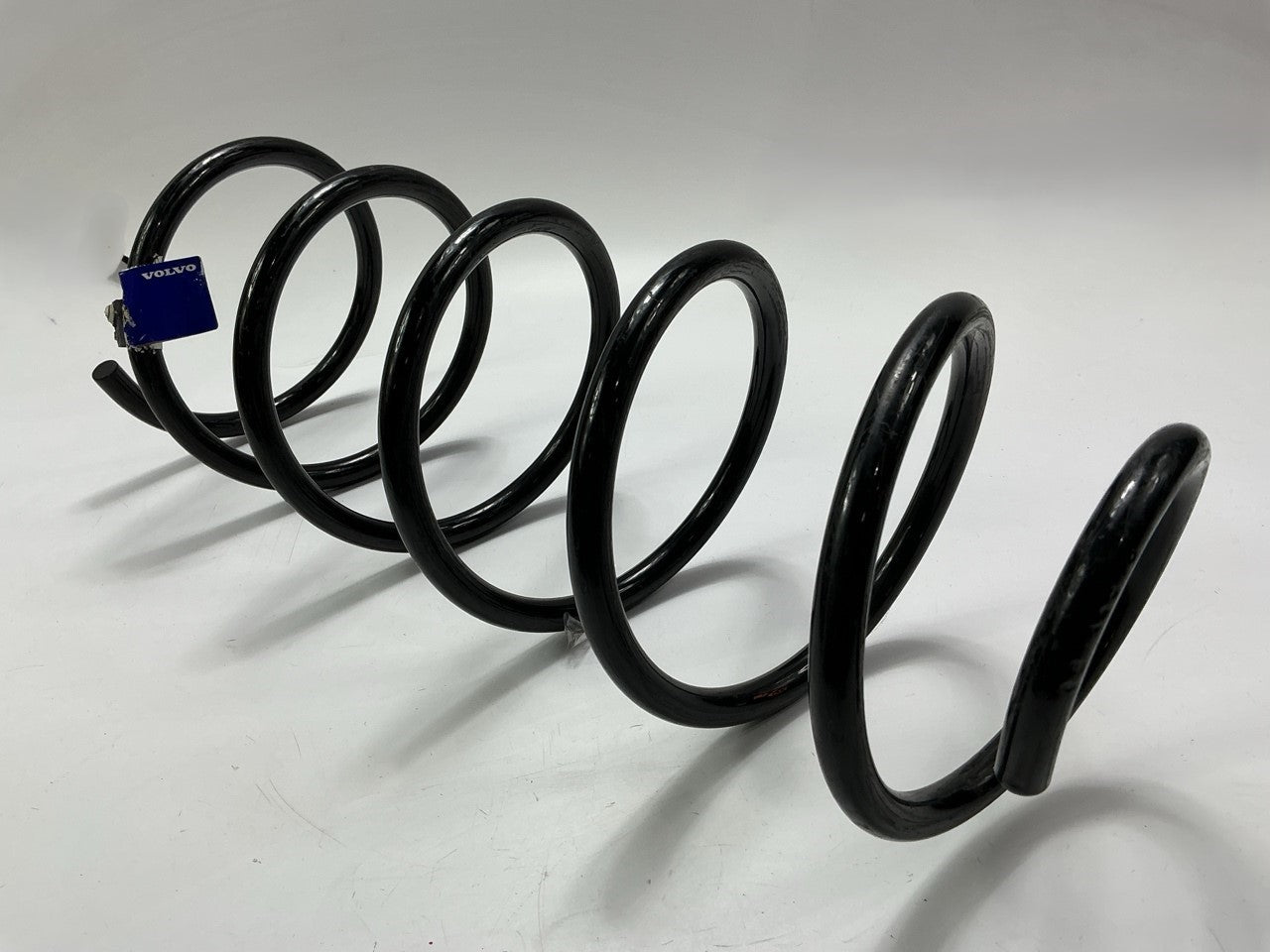 NEW OEM Volvo 8634378 Front Coil Spring