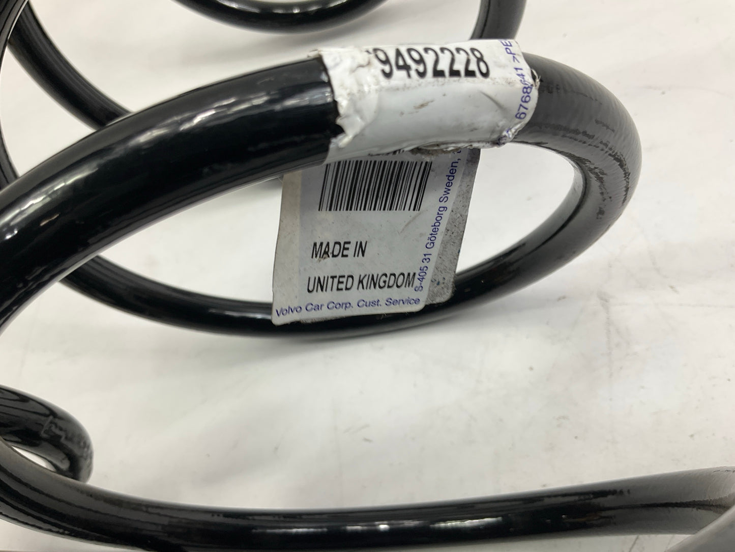 (2) NEW OEM Volvo 9492228 Front Coil Springs