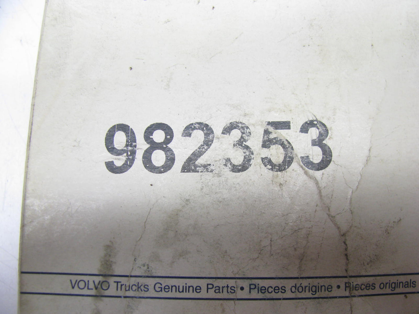 NEW - OEM Volvo 982353 Serpentine Belt - 1.12'' X 56.50'' - 8 Ribs