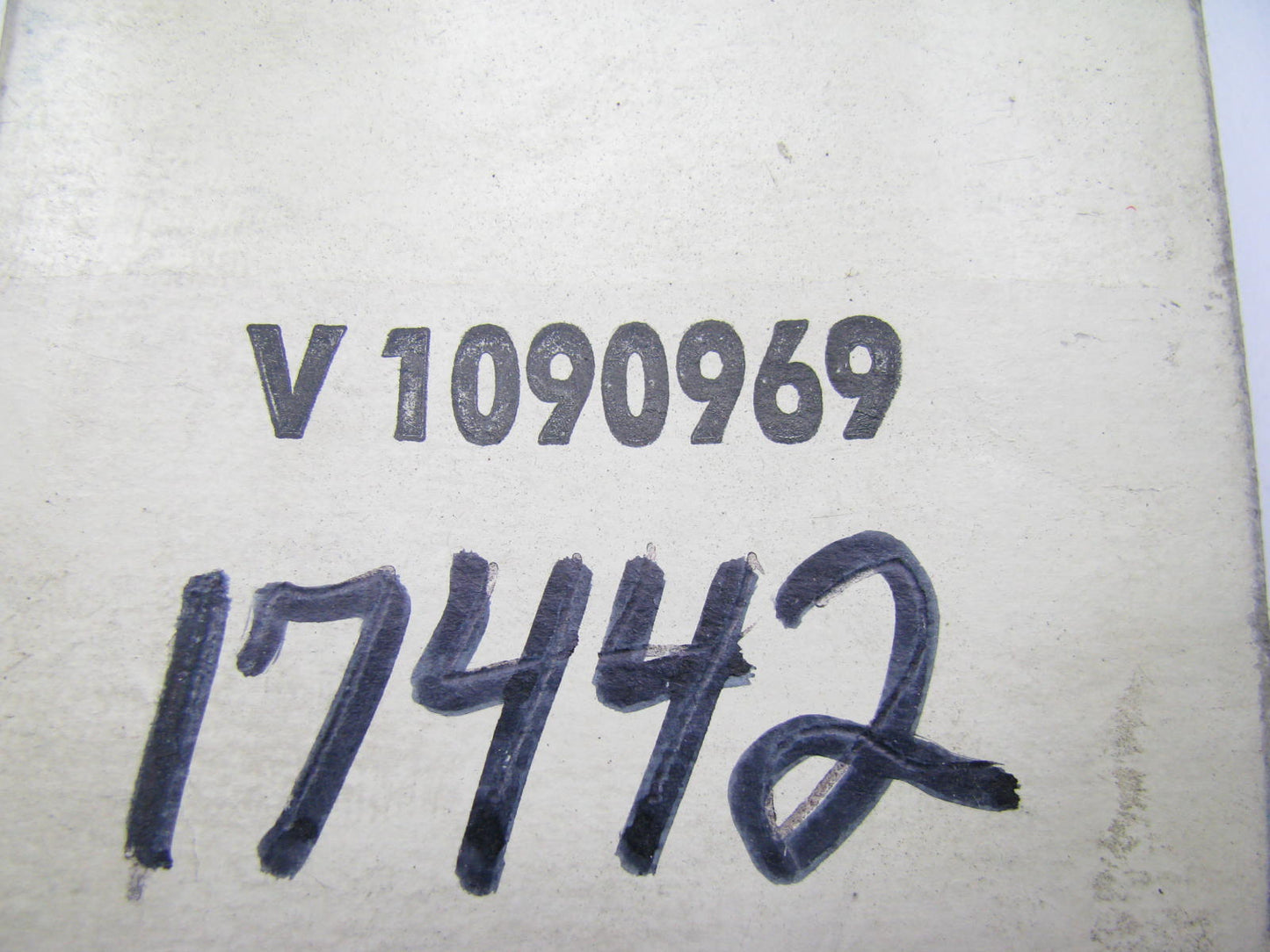 NEW GENUINE OEM Volvo V1090969 Accessory Drive Belt