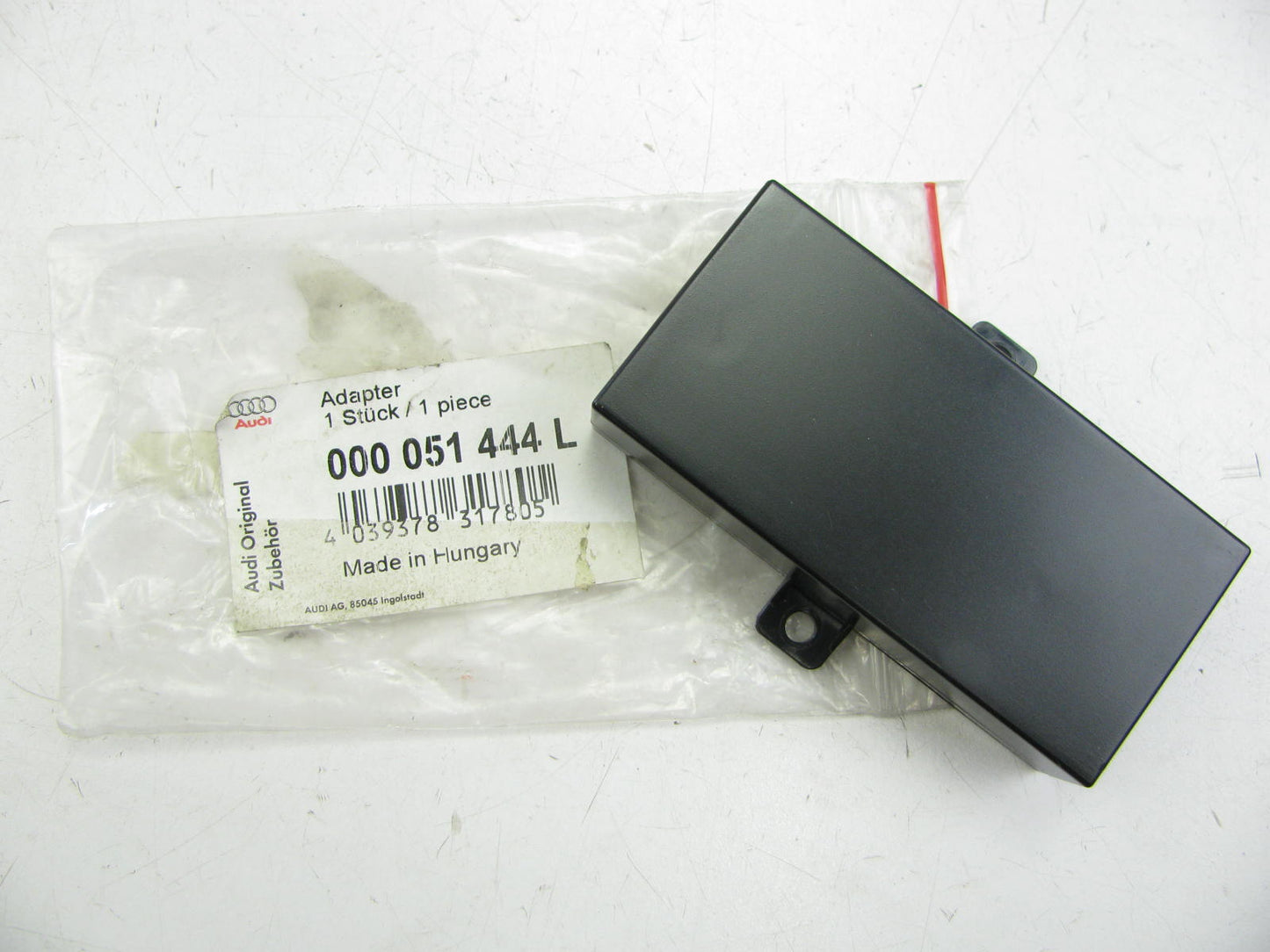 NEW - OEM 000051444L Ipod Adapter Interface Control Module For 2011-15 Audi TT