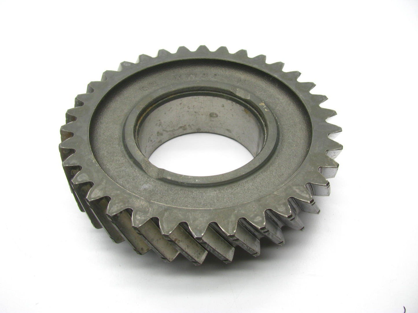New Manual Transmission Gear Z=34/9 OEM For VW Audi 012311250J