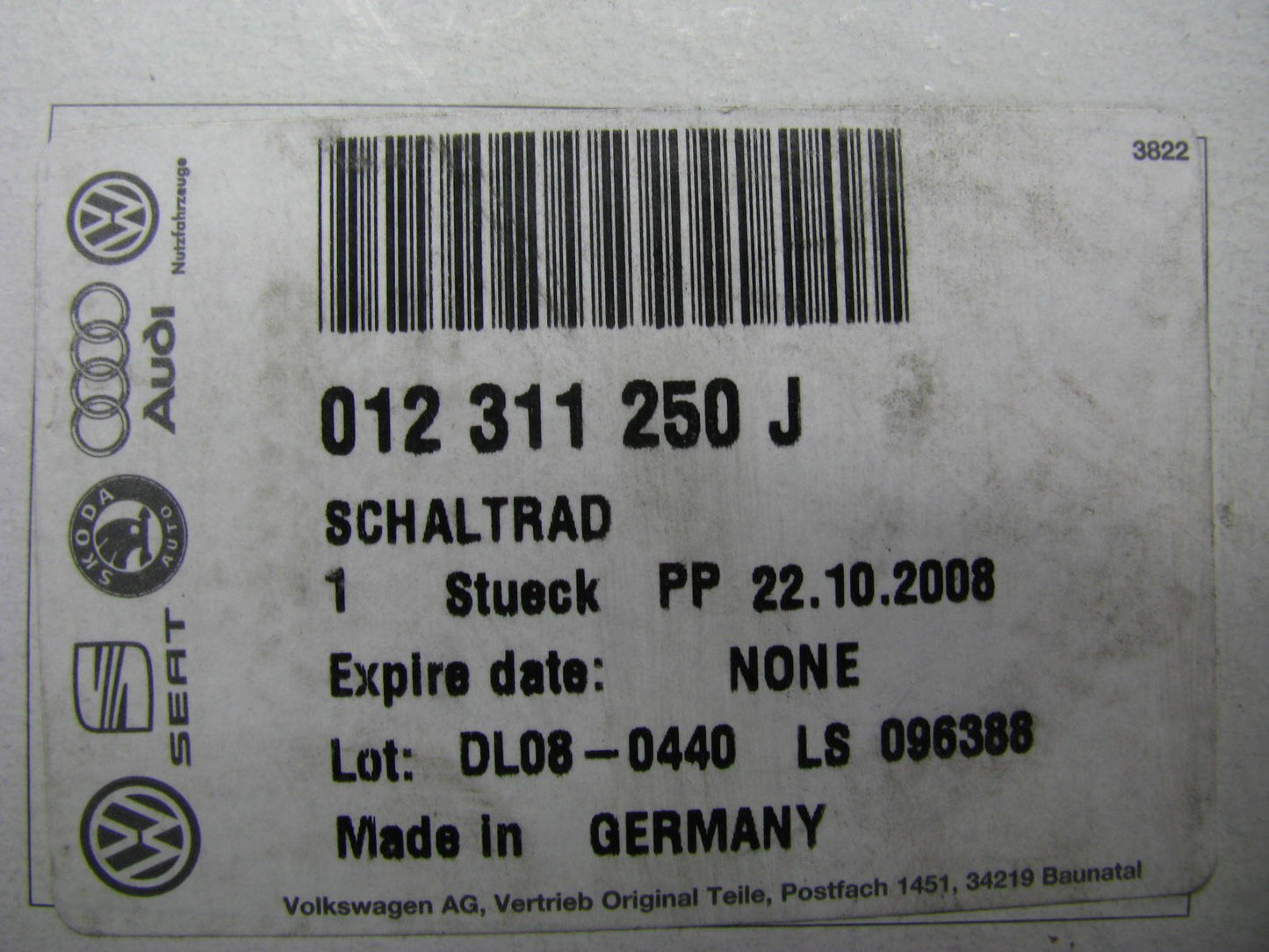 New Manual Transmission Gear Z=34/9 OEM For VW Audi 012311250J