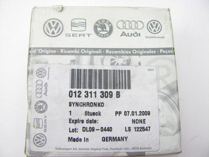 NEW - VW Passat, Audi 80 90 A4, Porsche Boxster 3-4 Gear Syncro Hub 012311309B