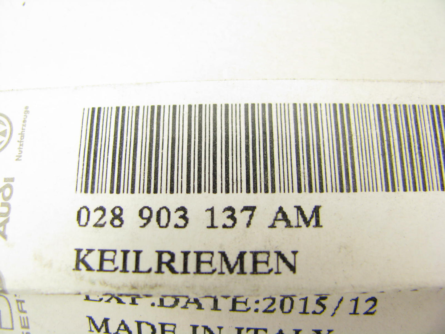 NEW GENUINE OEM Vw Audi Accessory Drive Belt 97-98 Volkswagen 1.9L Diesel
