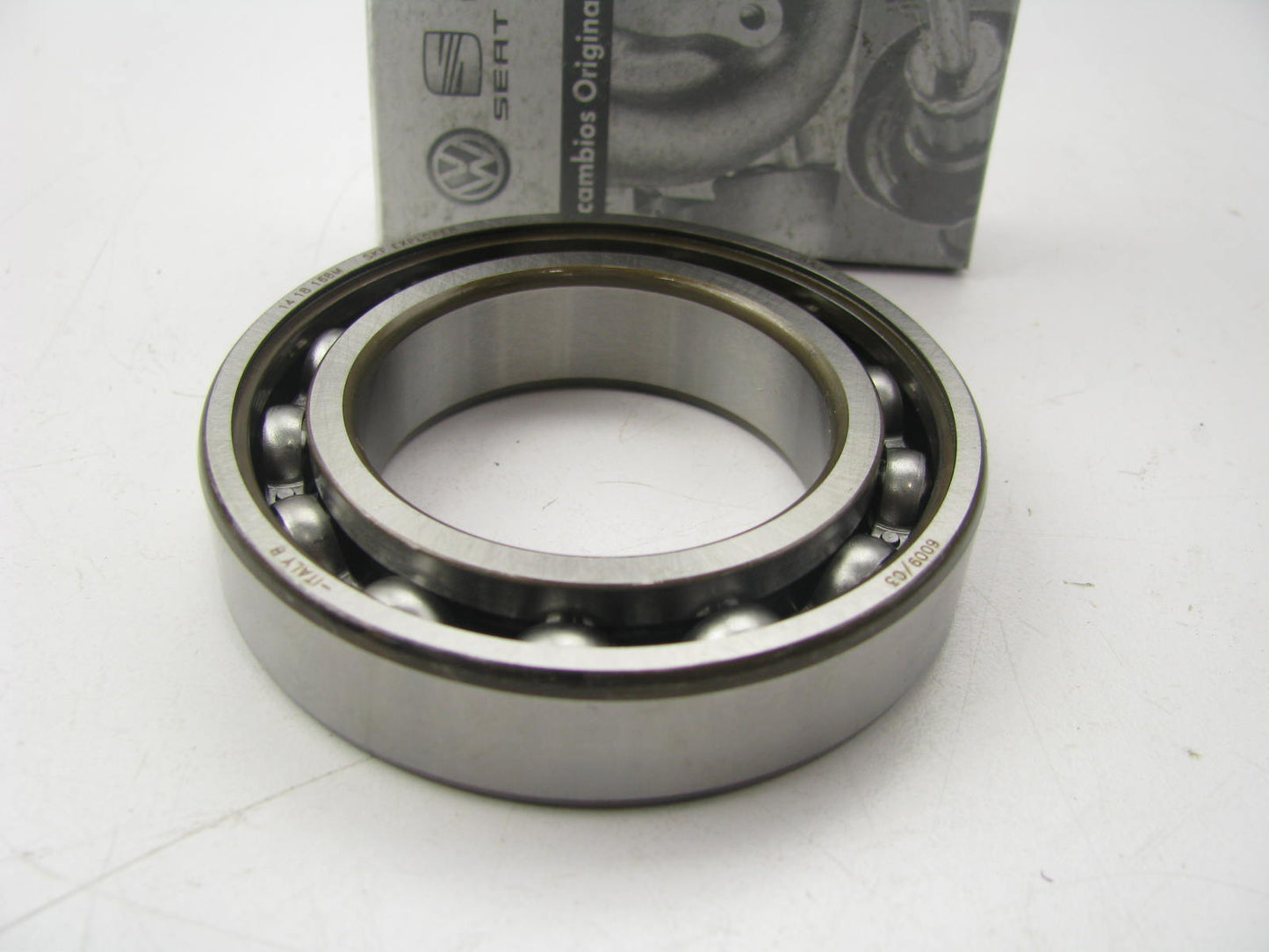 NEW GENUINE OEM Output Shaft Bearing Interchanges With: TIMKEN 109TB; SKF 6009J