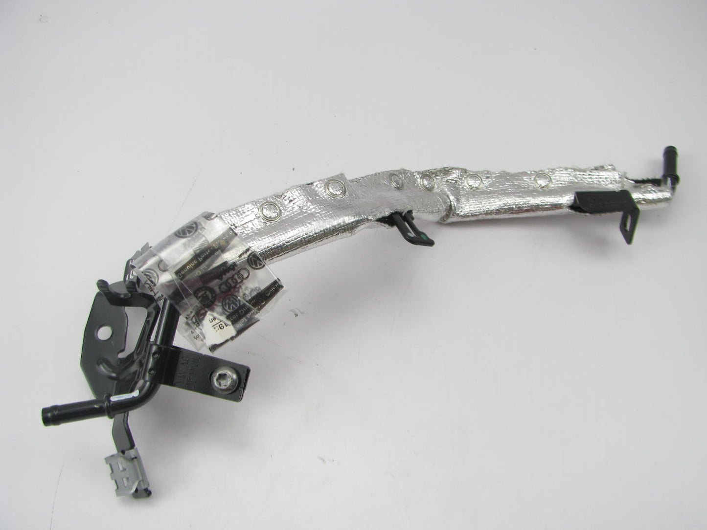 NEW - OEM VW Audi 04L121070AG Coolant Hose & Tube Line
