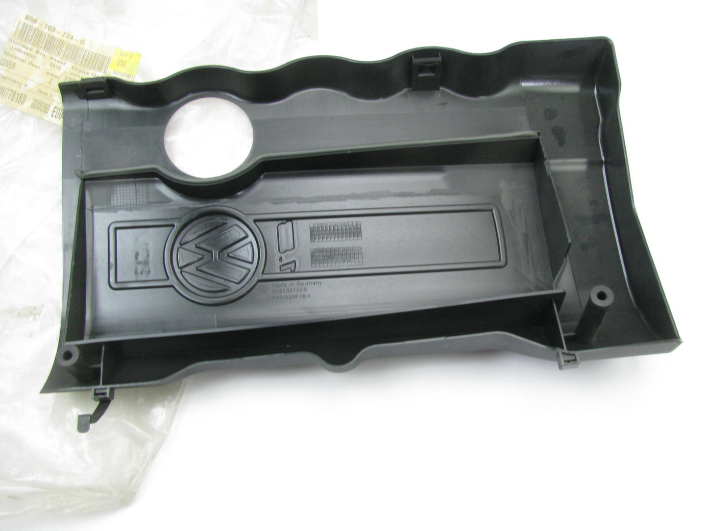 NEW GENUINE Vw Audi 058103724G Engine Cover OEM For 1998 Passat 1.8L 20V Turbo