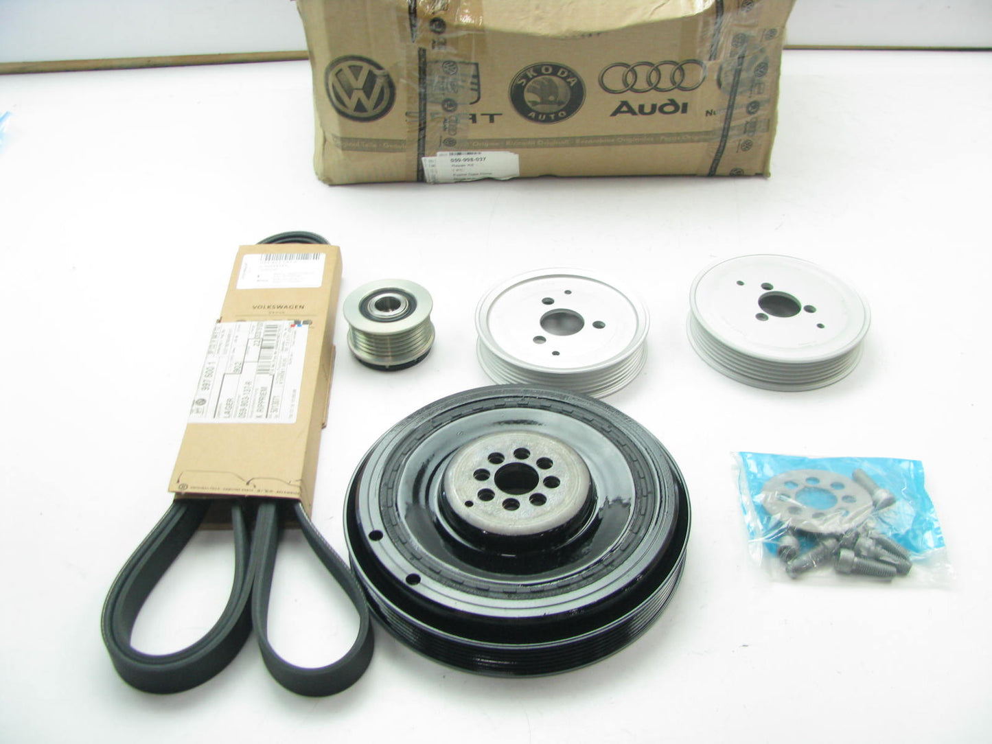 New Genuine OEM 059-998-037 Pulley And Serpentine Belt Kit For 2009-2013 Audi Q7
