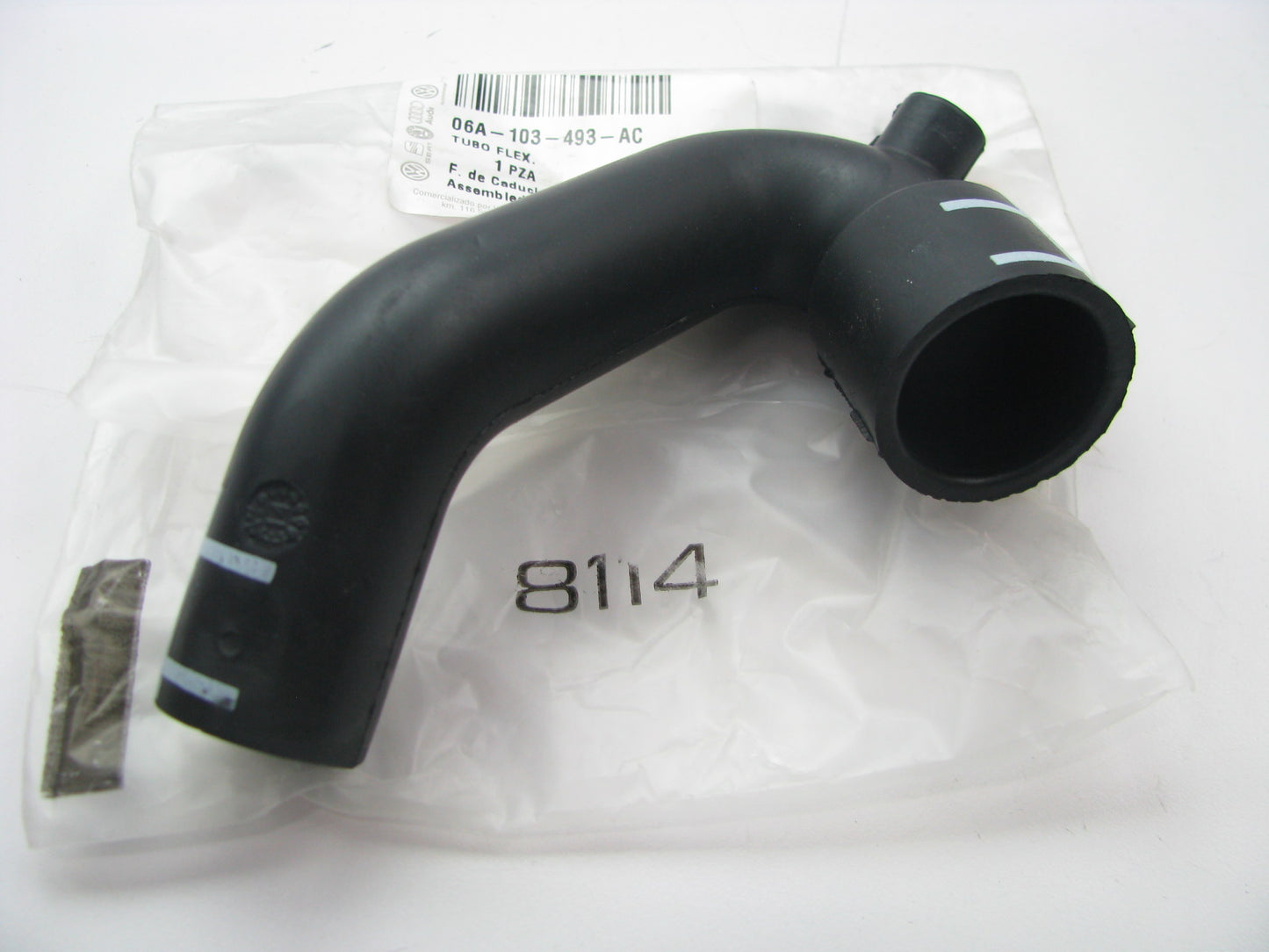 New Genuine OEM Crankcase Vent Hose For Audi Volkswagen 06A103493AC 1.8L