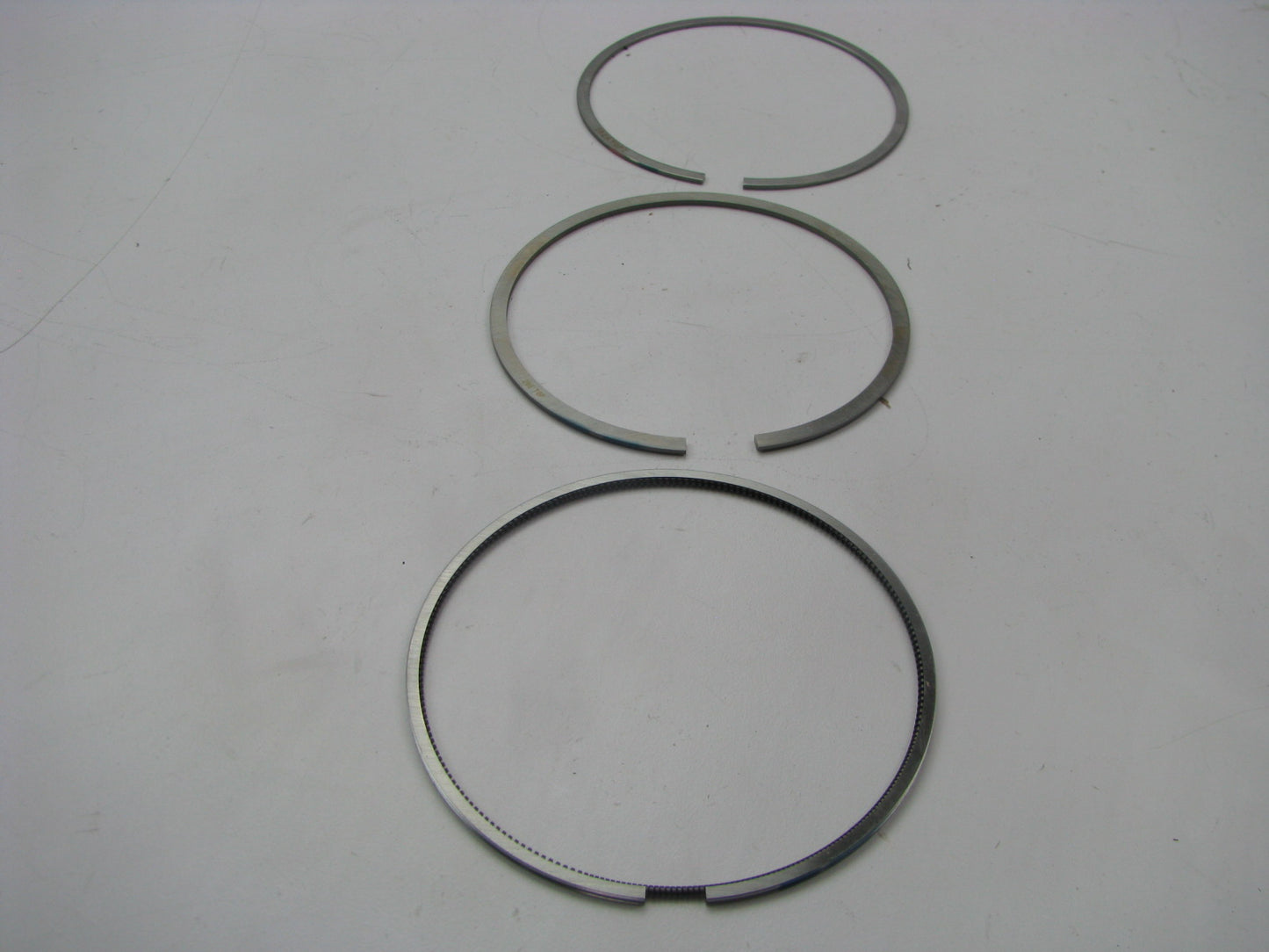 NEW - OEM VW Audi 06A198151C Single Piston Ring Set STD 1998-2005 2.0L-L4
