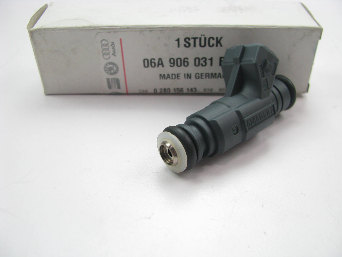 New Genuine OEM Fuel Injector For Audi 2001-06 TT 1.8L 06A906031BM