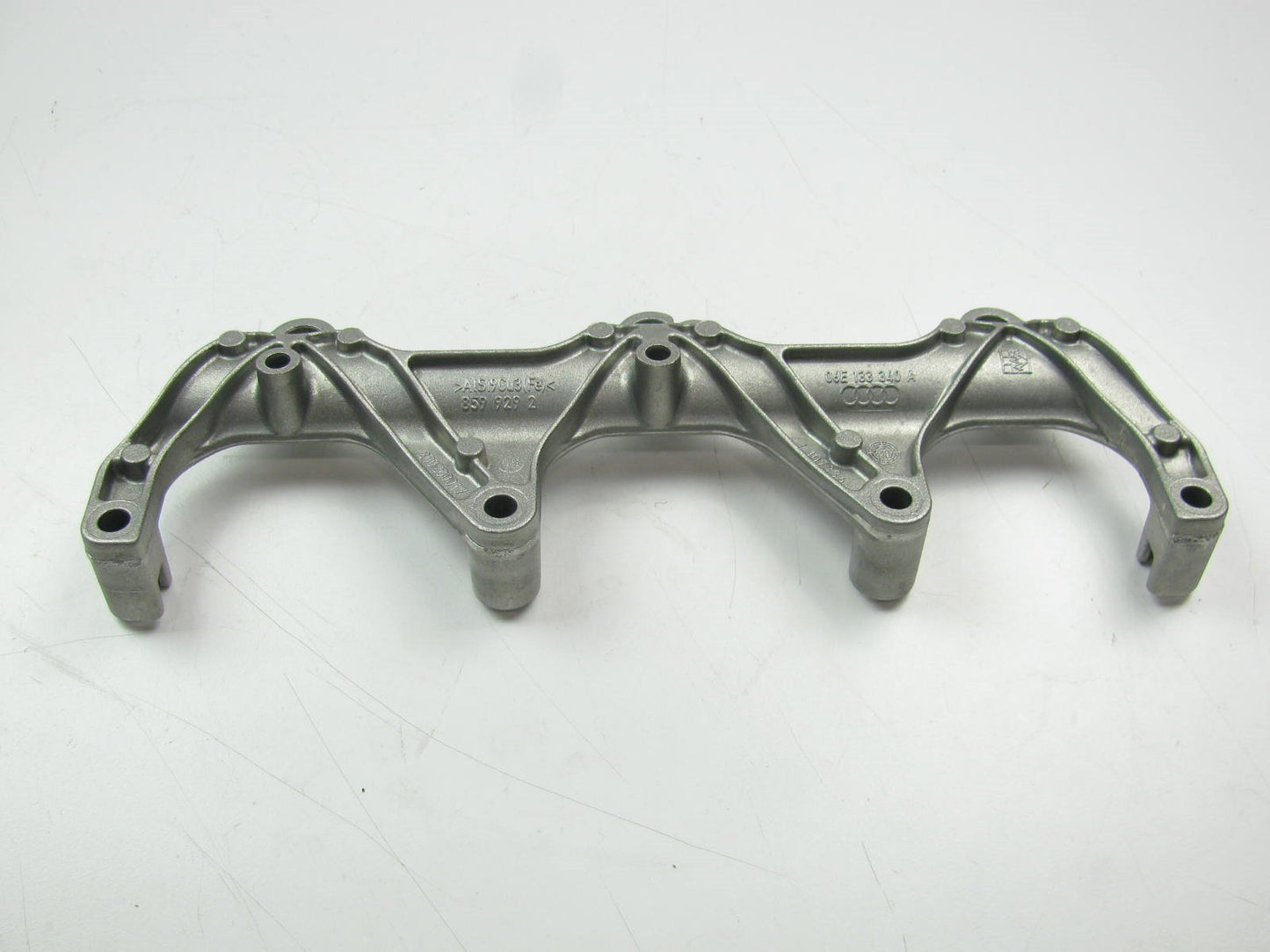 NEW GENUINE Fuel Rail Bracket OEM Audi 06E133340A