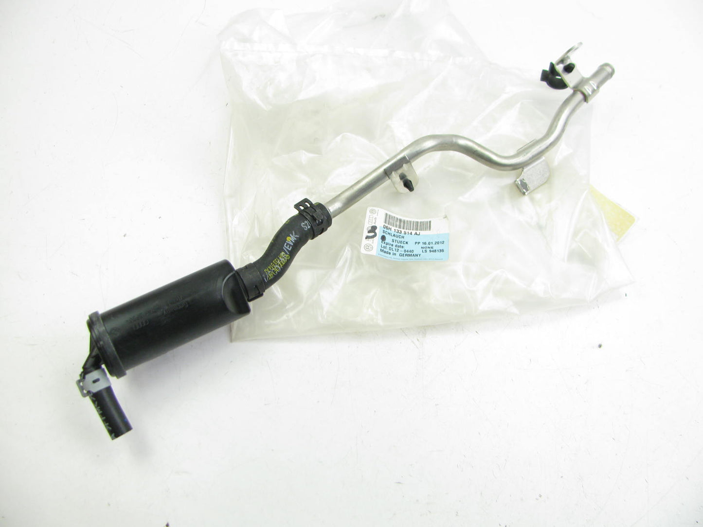 NEW - OEM VW Audi 06H133514AJ Air Intake Vacuum Hose For 2013-2017 1.8L 2.0L