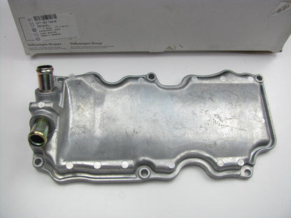 NEW OE AUDI 077103129M Engine Block Vent Lid Valley Pan Cover 03-04 AUDI RS6 4.2