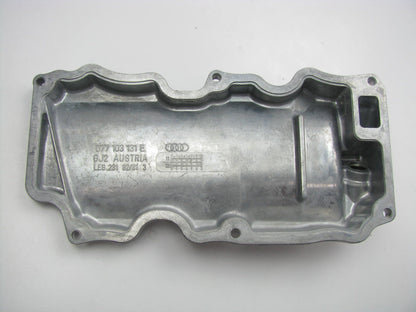 NEW OE AUDI 077103129M Engine Block Vent Lid Valley Pan Cover 03-04 AUDI RS6 4.2