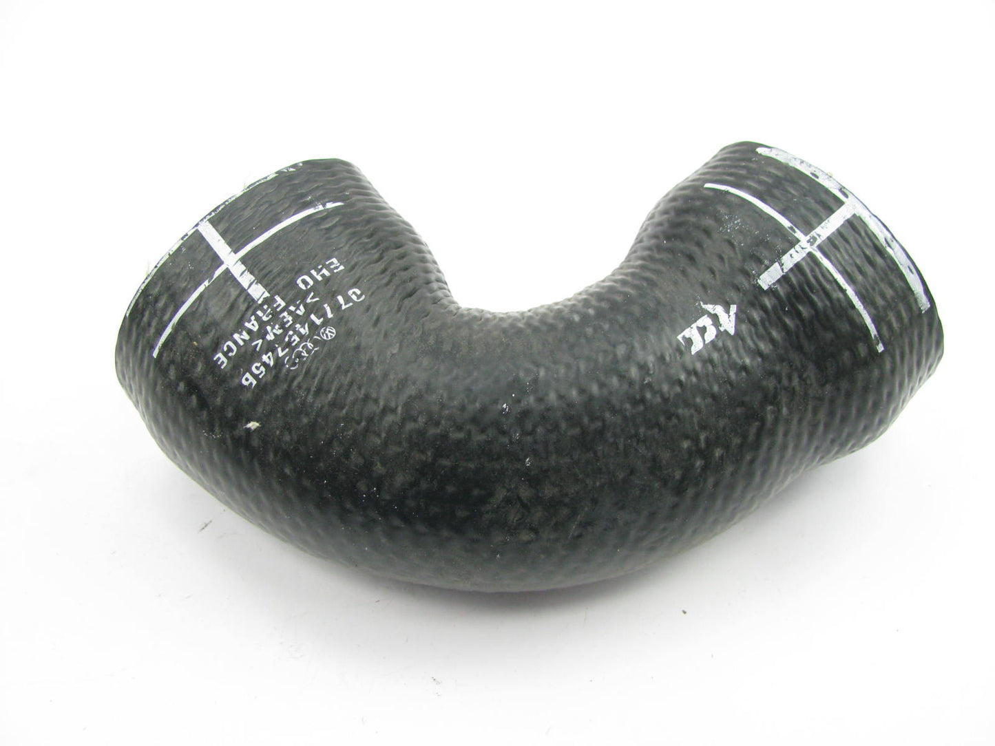 NEW - OEM 077145745B Air Charge Pressure Hose For 2003-2004 Audi RS6 4.2L