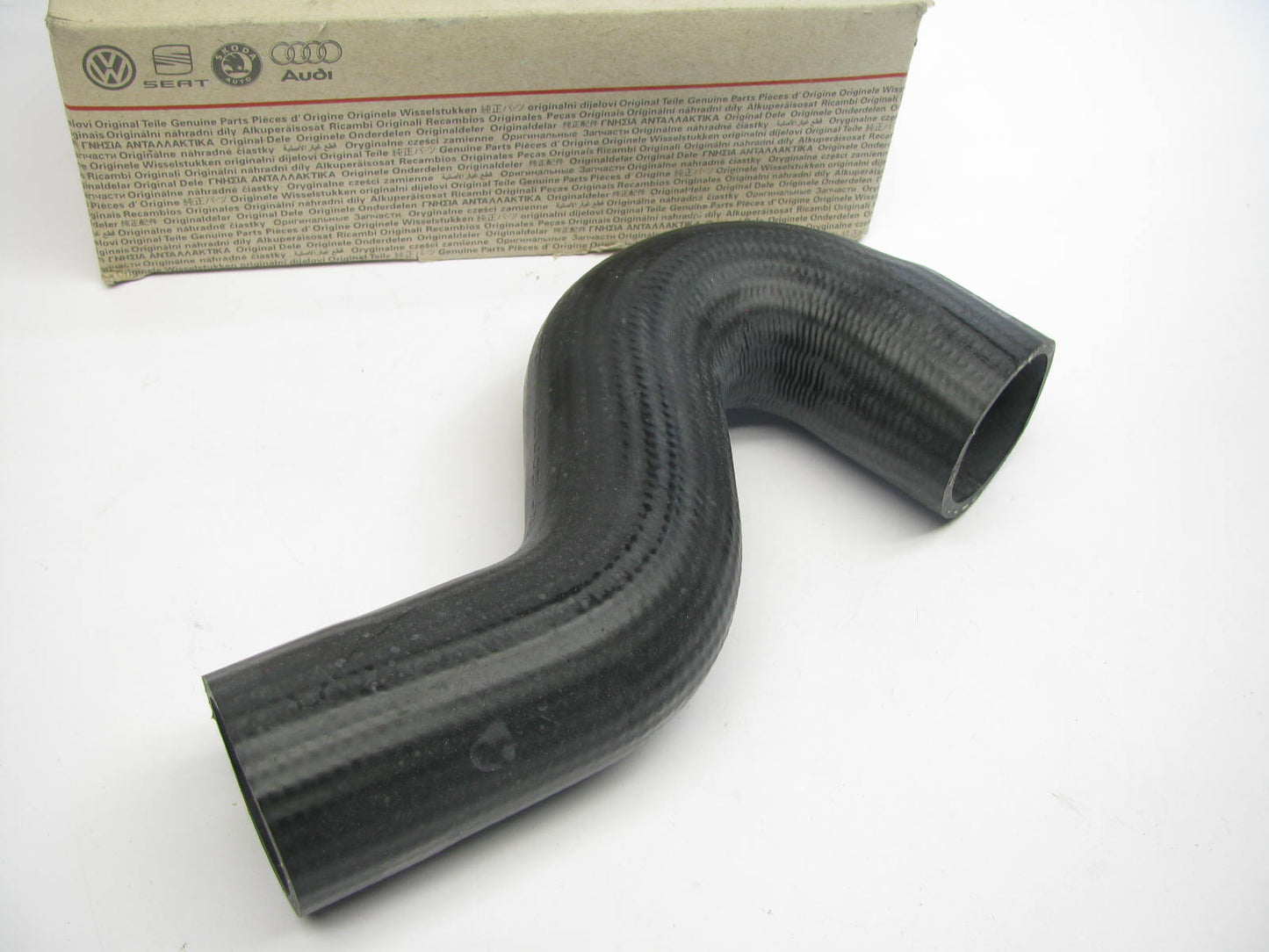NEW - OEM 078145719A Left Intercooler Turbo Hose For 2000-2001 Audi S4 2.7L