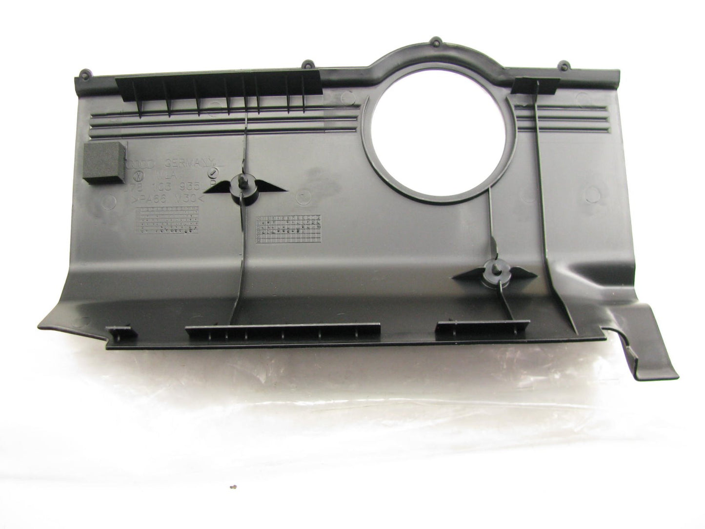 New Genuine Left Side Engine Cover OEM 1999-2001 Passat 2.8L V6 AUDI 078103935P