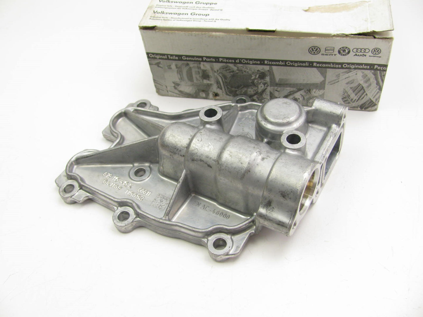 NEW GENUINE OEM Engine Oil Valve Housing 10-12 A8 Quattro 11-17 Touareg 4.2L