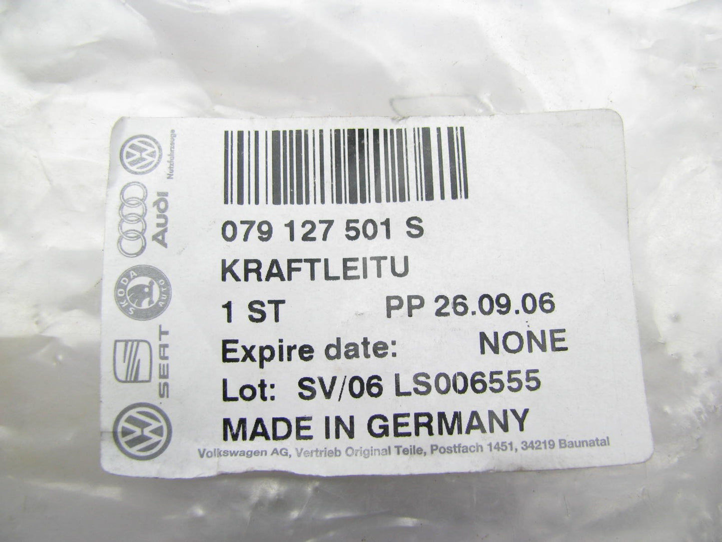 079127501S New Genuine Fuel Line Pipe OEM VW AUDI 4.2L