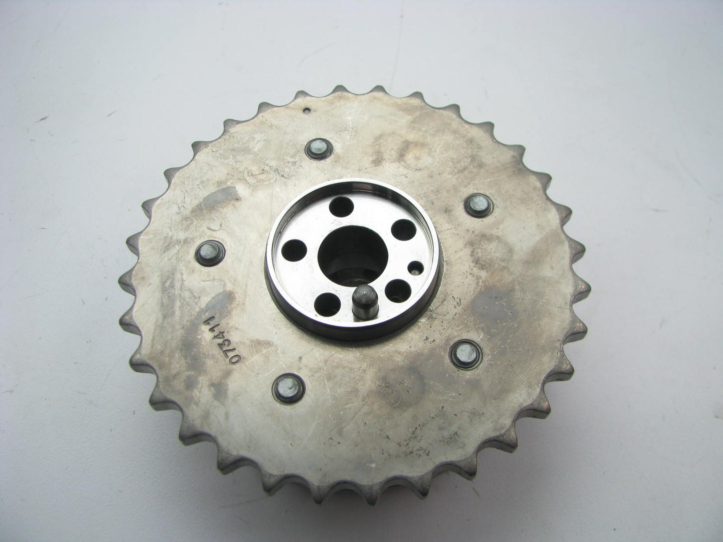 NEW OEM Audi 07P109087B Left Intake Cam Adjuster Sprocket 2012-2016 A8 6.3L-W12