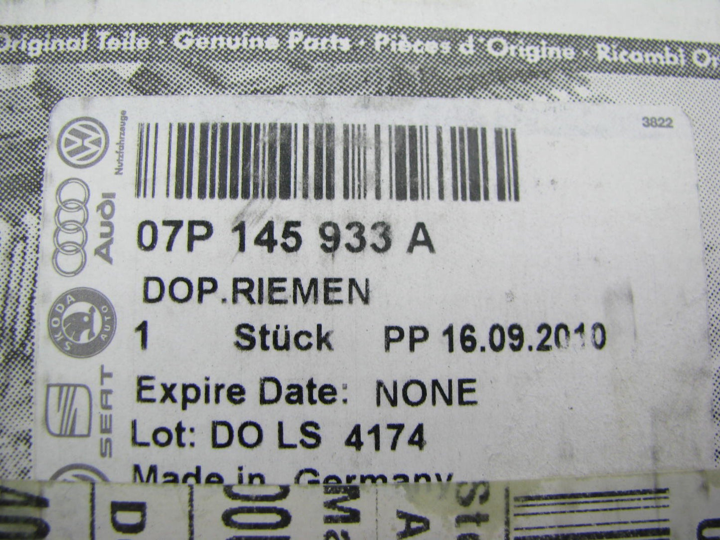 NEW GENUINE Serpentine Drive Belt OEM For 10-11 Audi A8, S8 07P-145-933-A