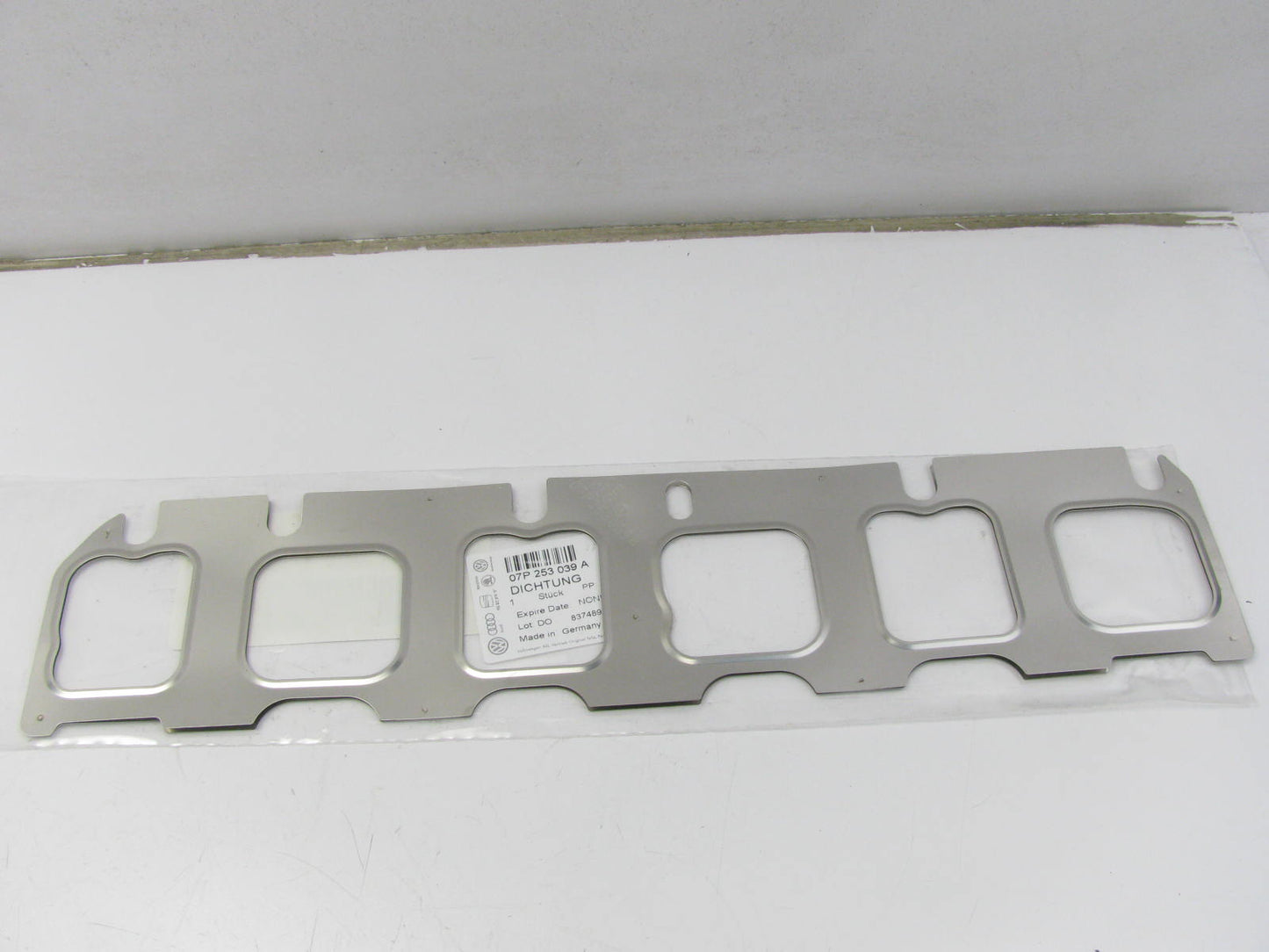 NEW GENUINE OEM Vw Audi Exhaust Manifold Gasket 2012-16 Audi A8 Quattro 6.3L W12