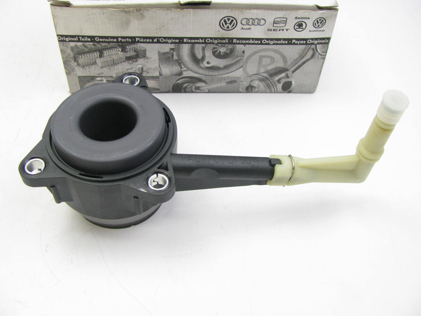 NEW - OEM VW Audi 0A5141671L Manual Transmission Clutch Slave Cylinder
