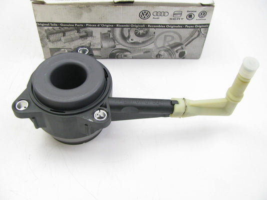 NEW - OEM VW Audi 0A5141671L Manual Transmission Clutch Slave Cylinder
