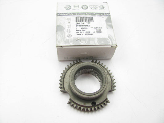 NEW Synchronizing Hub Reverse Gear OEM Audi 0B1311762 6-speed Manual Trans.