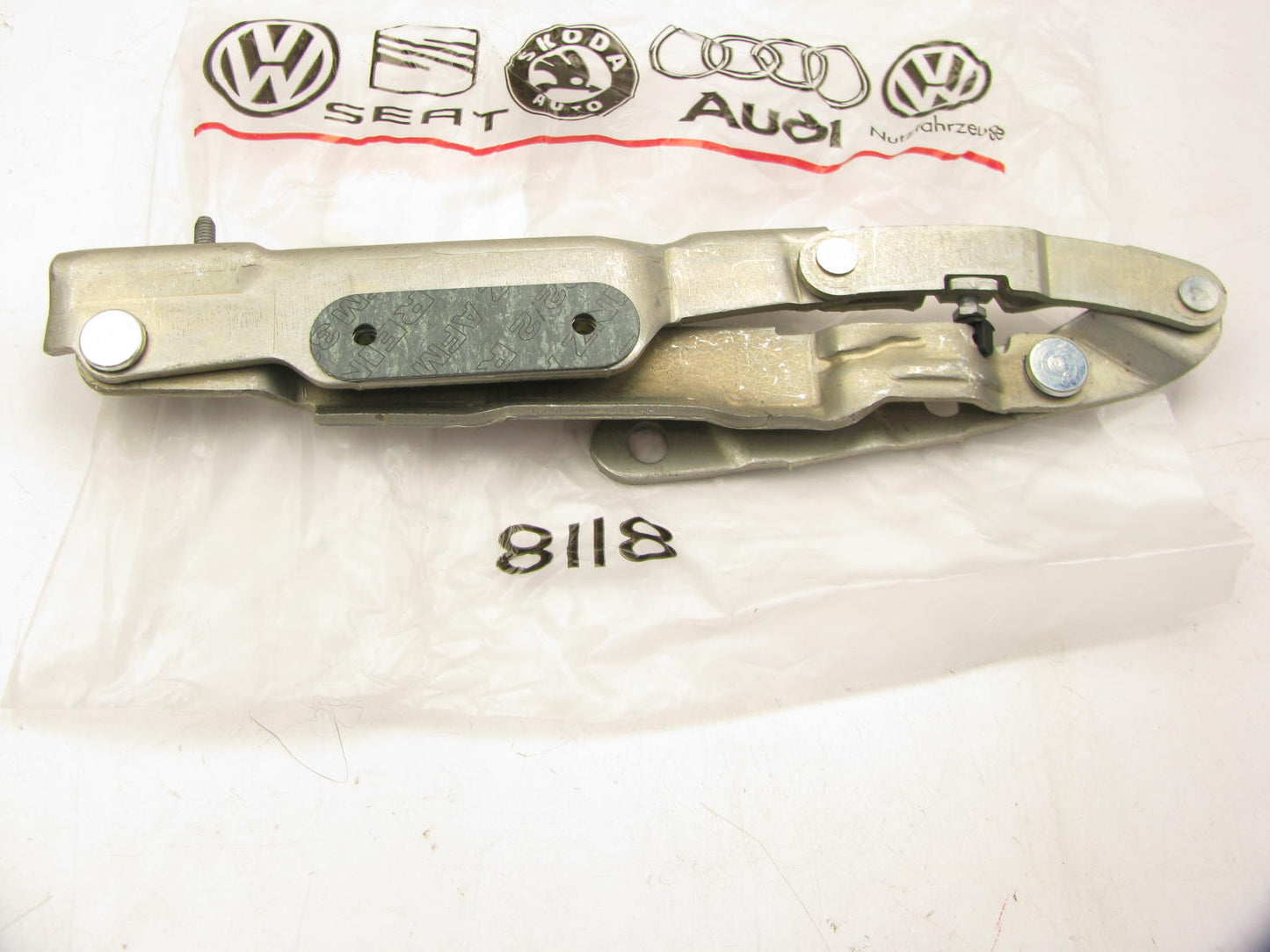 NEW - OEM GENUINE Left Drivers Side Hatch Trunk Hinge For 2003-2010 VW Beetle