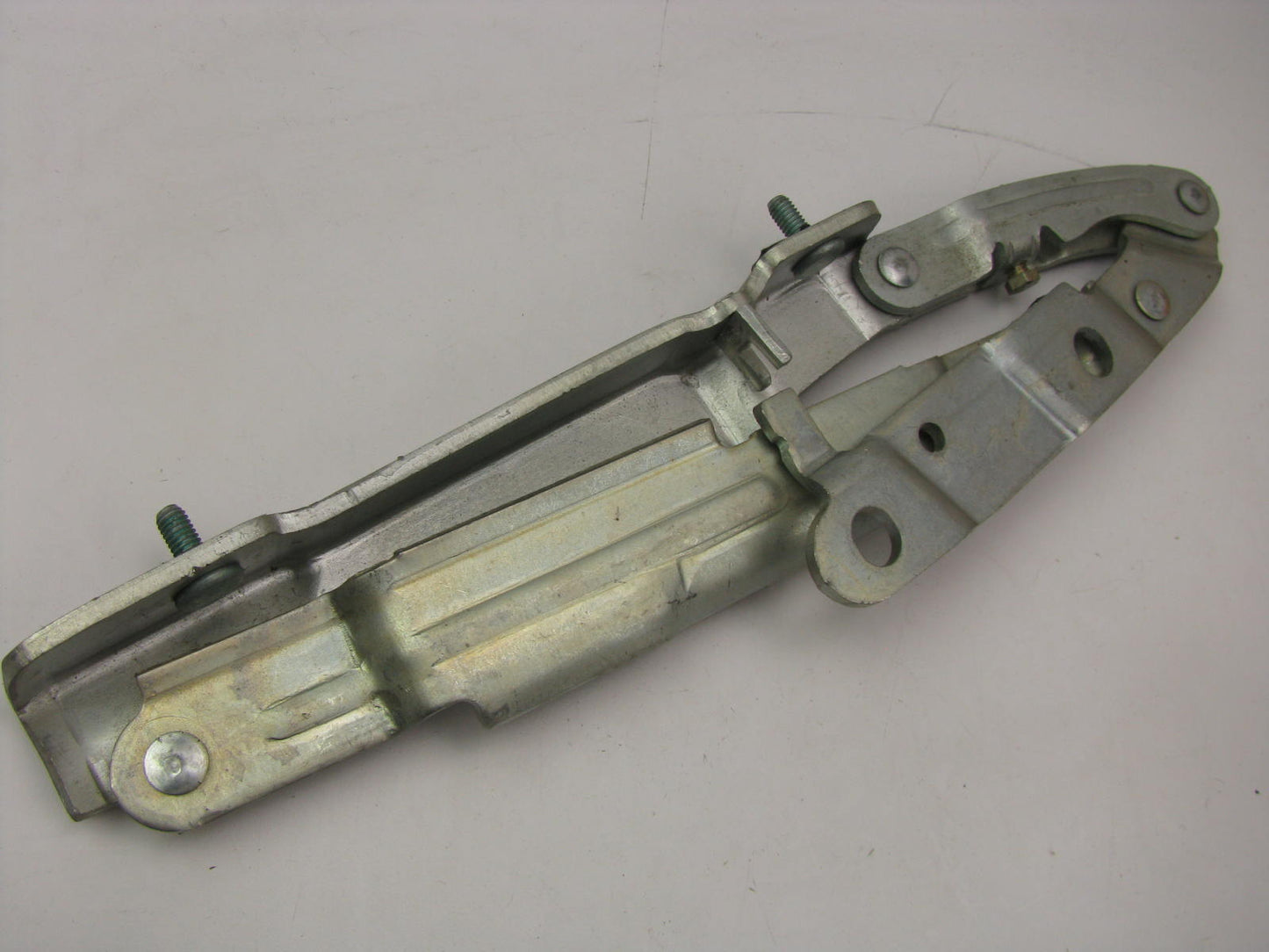 NEW GENUINE OEM VW 1C0827302D Rear Right Trunk Lid Hinge 1998-2005 Beetle