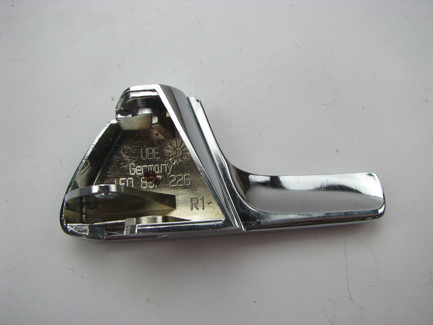 NEW - OEM Audi 1E0-837-226-2ZZ Front Right Interior Door Handle 1999-2002 Cabrio