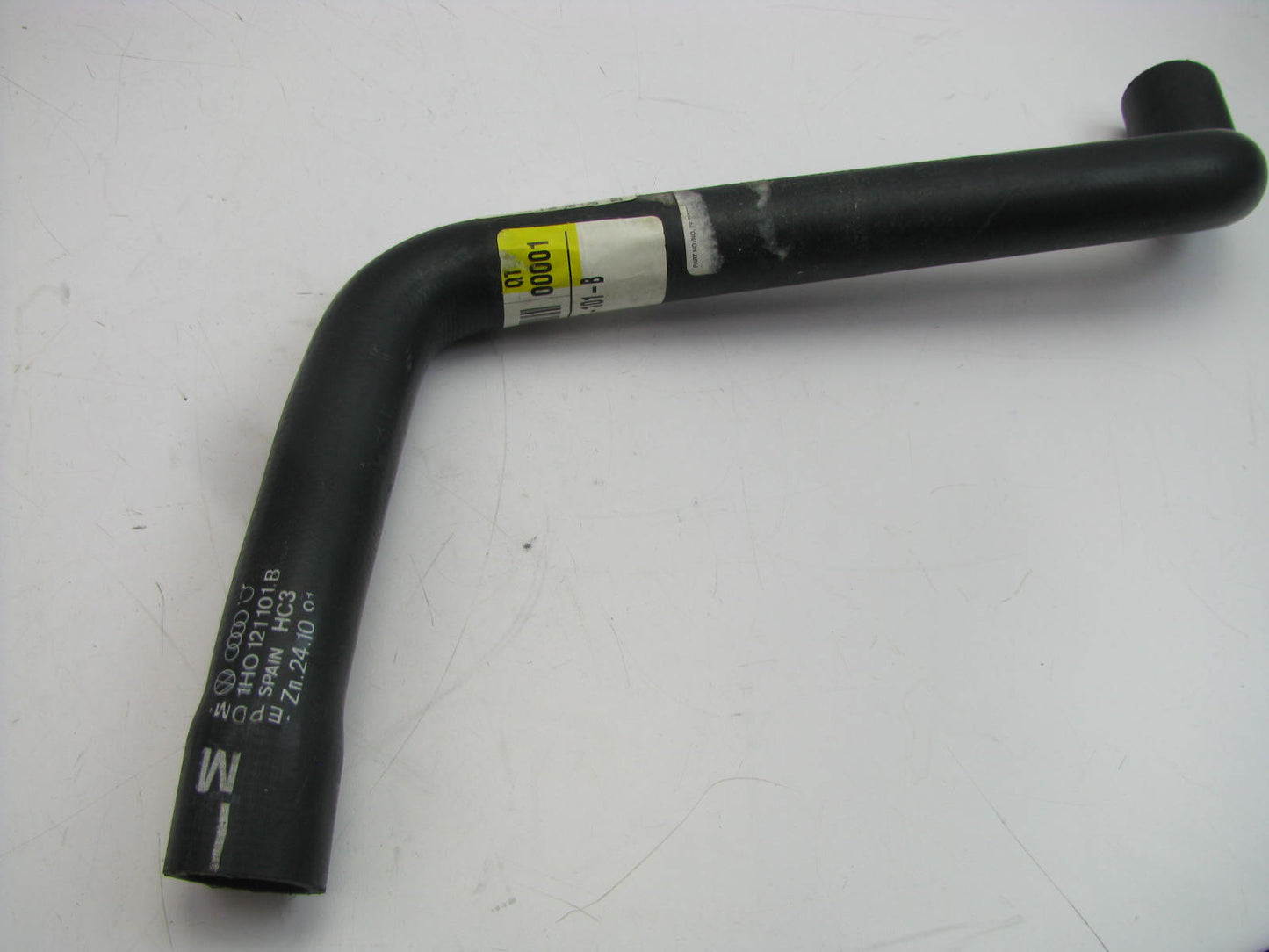 NEW OEM Vw Audi Upper Radiator Coolant Hose 98-99 Jetta 99 Golf 1.9L TDI DIESEL