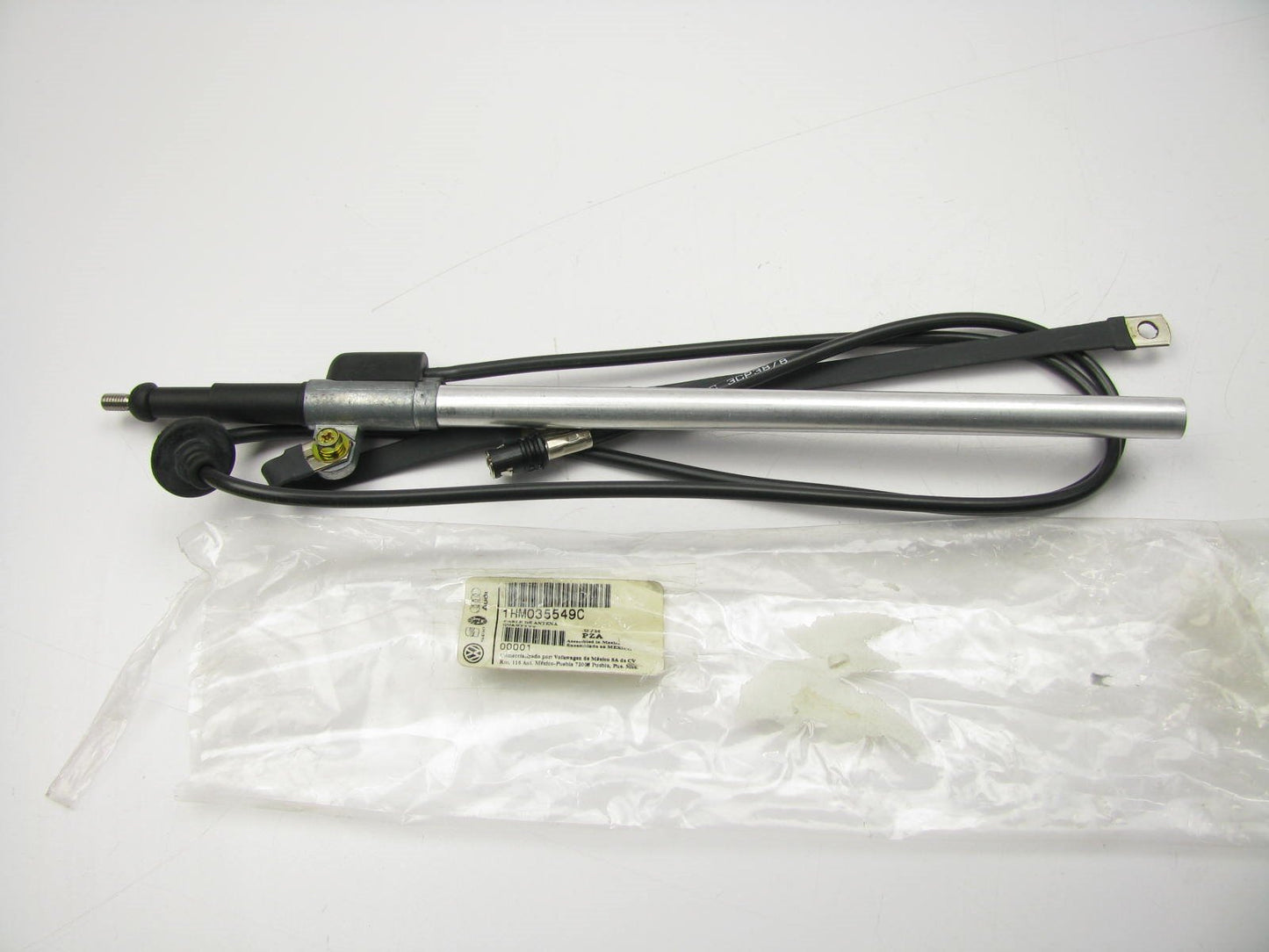 New Genuine OEM Volkswagen Power Radio Antenna For 97-99 Jetta Golf 1HM035549C