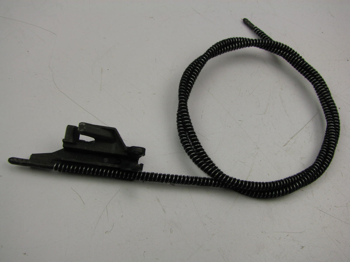 NEW GENUINE OEM 1993-1996 Volkswagen Golf Sunroof Guide With Cable - Right Rear