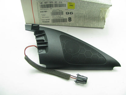 New OEM Front Right Corner Door Corner Trim Tweeter Speaker For 99-05 VW Jetta