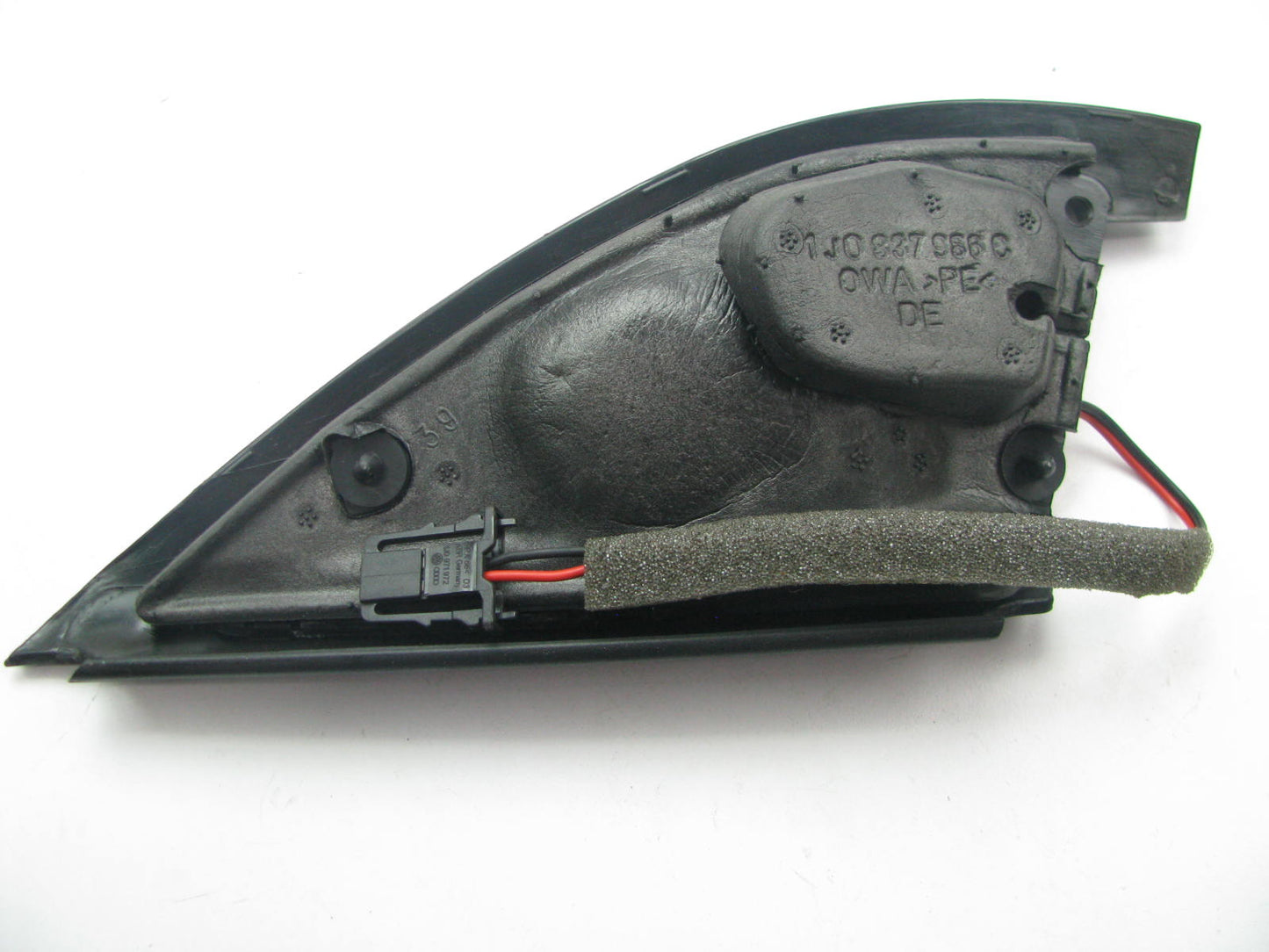 New OEM Front Right Corner Door Corner Trim Tweeter Speaker For 99-05 VW Jetta