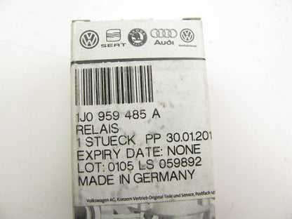 New Genuine OEM Water Pump Relay For Volkswagen Beetle 2003-05 1J0959485A