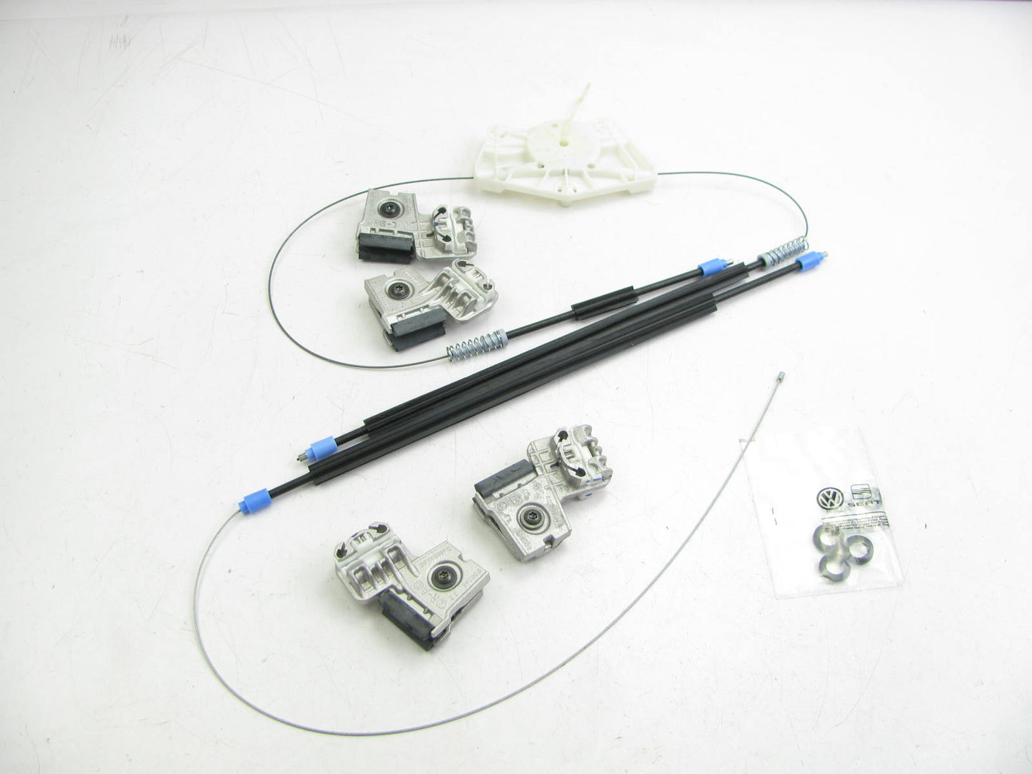 New Genuine OEM Front Left Window Regulator For Volkswagen 1998-05 Golf 1JE89809